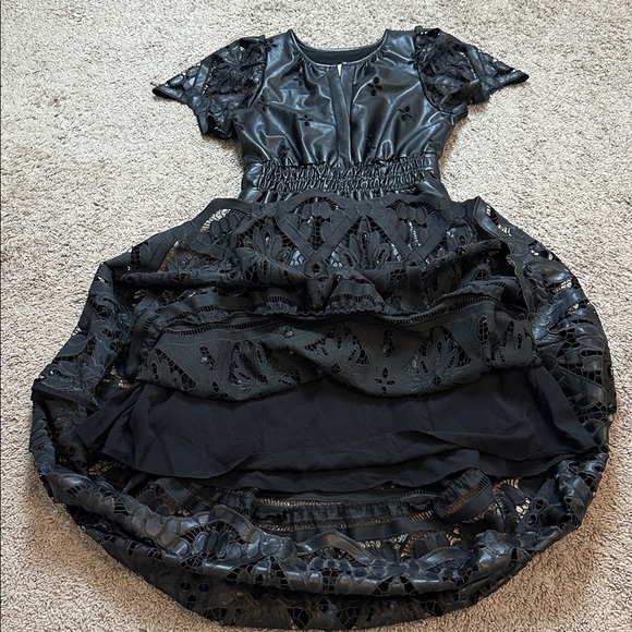 ANTHROPOLOGIE Women’s The Somerset Maxi Dress Faux Leather Embroidered Edition M - Picture 10 of 15